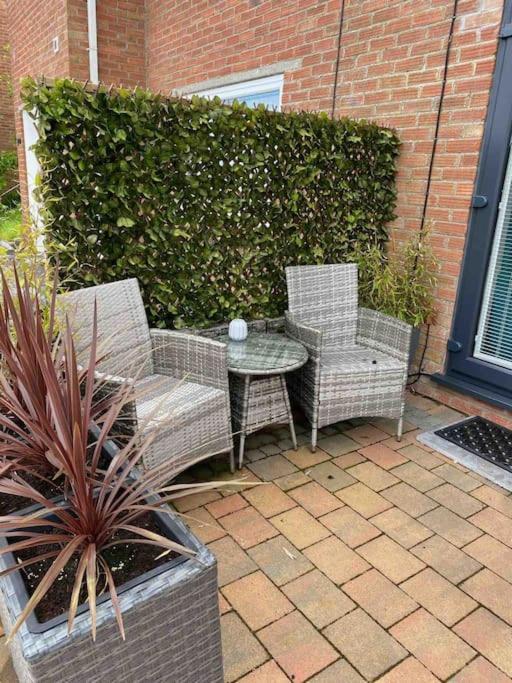 Luxury Mumbles View Studio Apartment Swansea Eksteriør billede