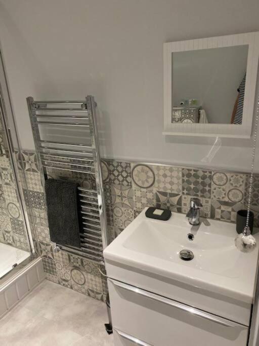 Luxury Mumbles View Studio Apartment Swansea Eksteriør billede