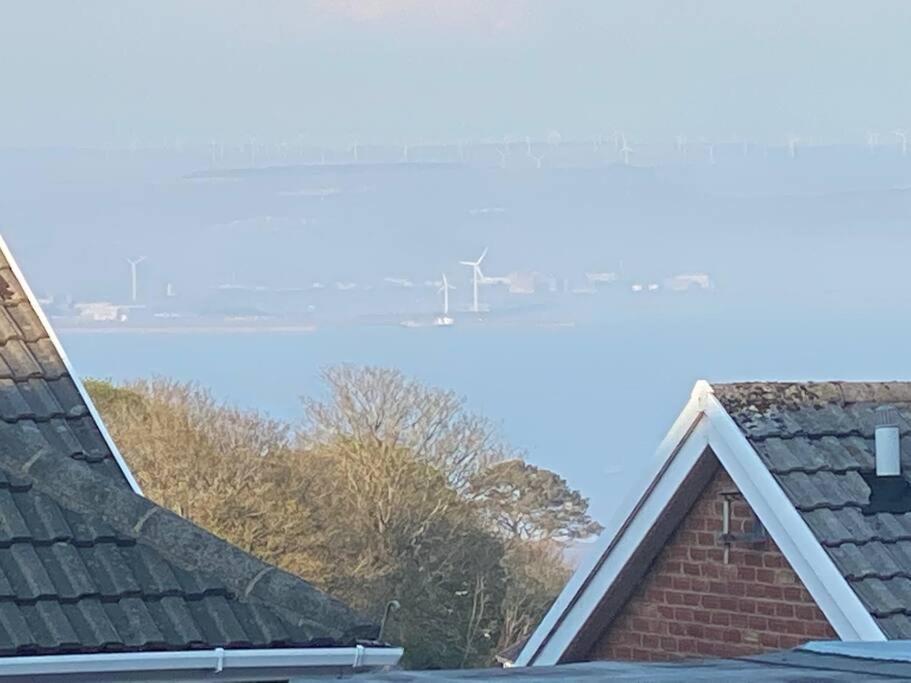 Luxury Mumbles View Studio Apartment Swansea Eksteriør billede